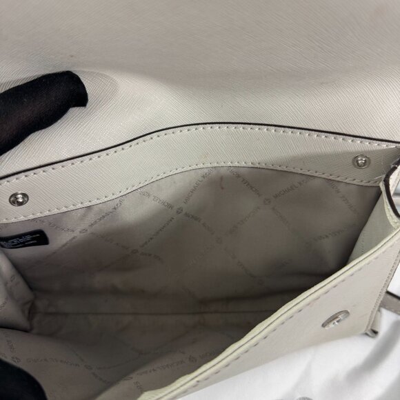 Michael Kors Outlet Saffiano Leather 3-in-1 Crossbody - Picture 13 of 16